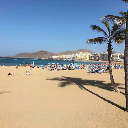 Lujan Playa Canteras Las Palmas de Gran Canaria