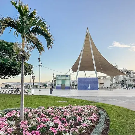 Lujan Playa Canteras
